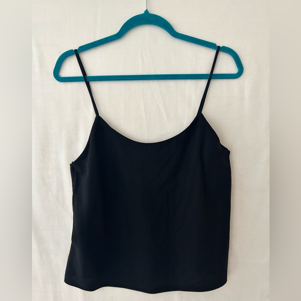 Zara women’s spaghetti strap crop tank, Size M